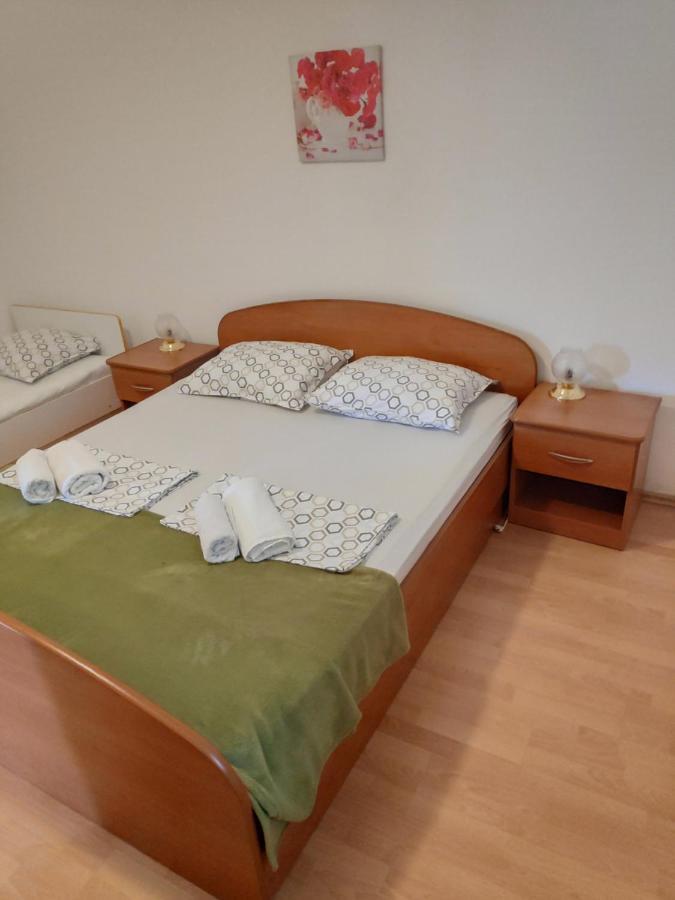 Apartments Mario Biograd Na Moru Zewnętrze zdjęcie